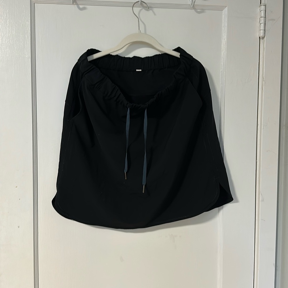 Lululemon skirt with pockets
